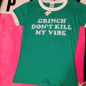VS PINK christmas shirt